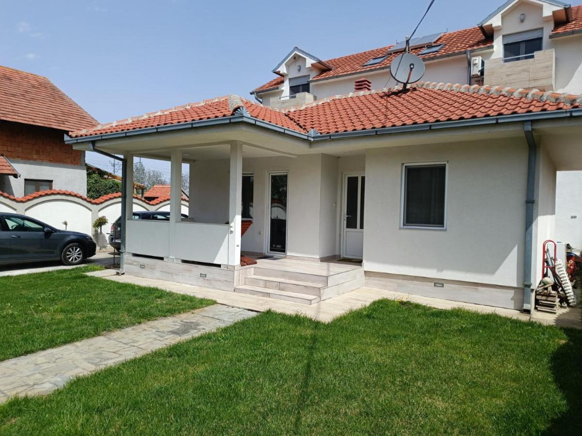 Serbian Home With Garden Krnjaca Экстерьер фото